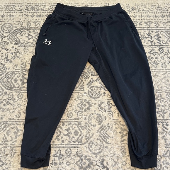 Under Armour Black Joggers XL - Picture 1 of 2
